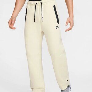 Nike Sportswear Tech Fleece Jogger Pant Light Khaki Tan Black Size M